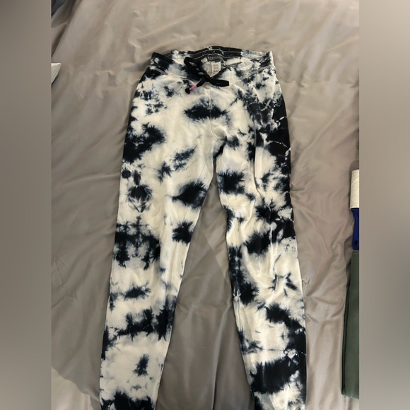 Ladies PJ Salvage lightweight sweatpants - Picture 2 of 2
